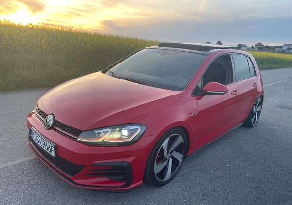 Volkswagen Golf cena 89999 przebieg: 199000, rok produkcji 2018 z Osiek małe 92